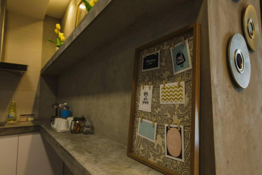 Jazz Suites 1 Vivacity クチン エクステリア 写真