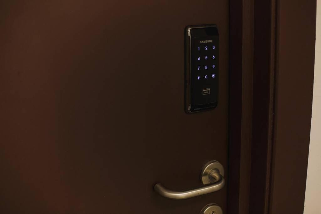 Jazz Suites 1 Vivacity クチン エクステリア 写真
